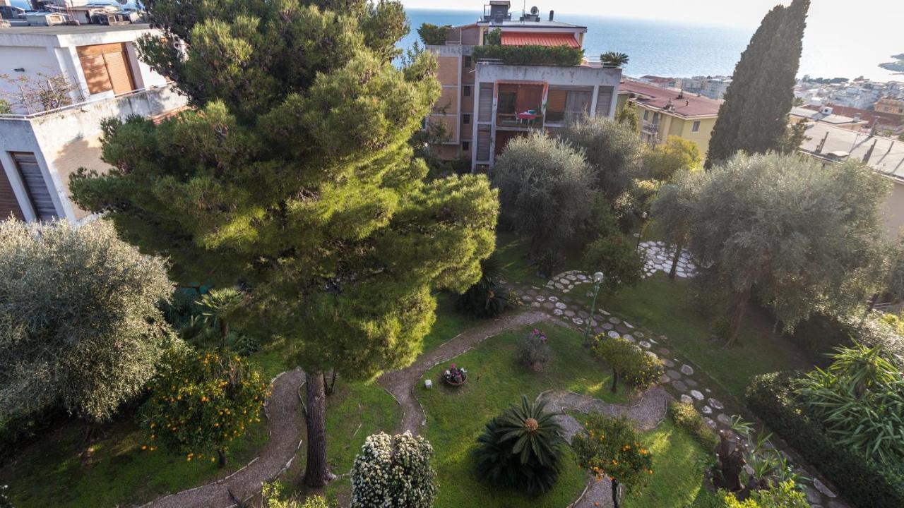 Апартаменти Italianway - Carducci 89 Санремо Екстер'єр фото